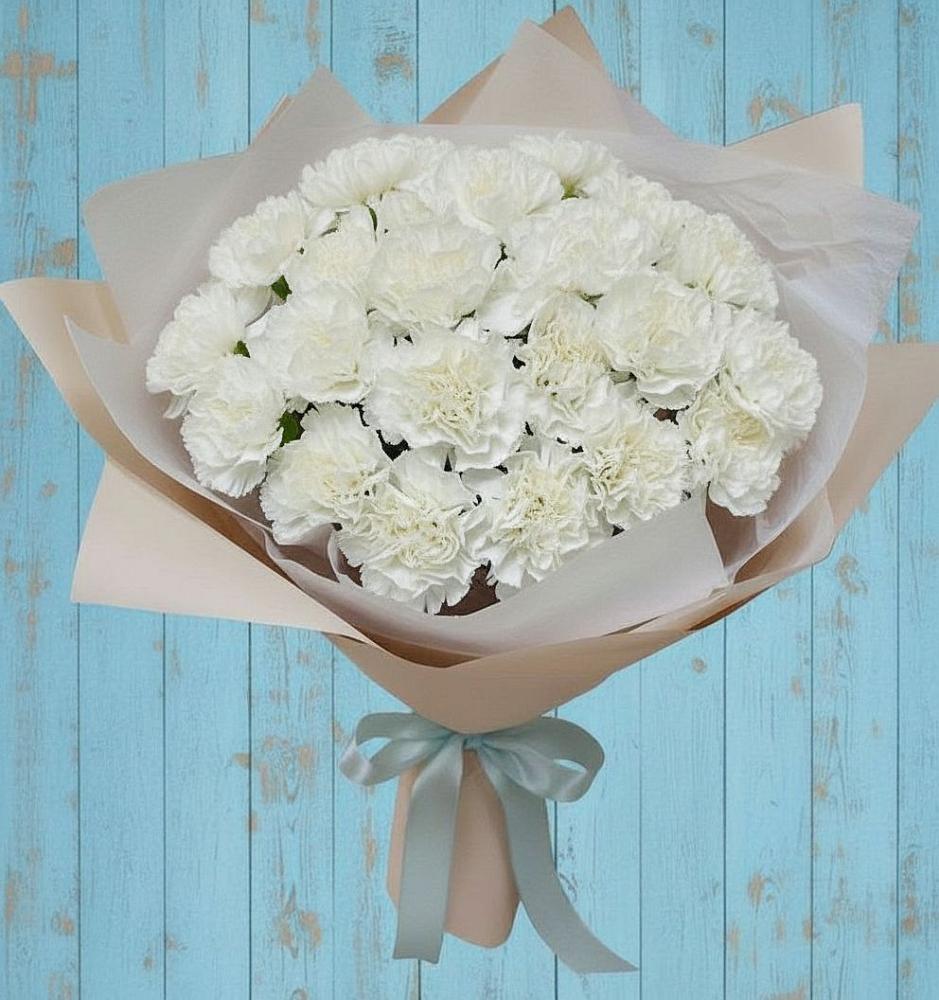 Букет цветов из: Гвоздики в Поселке Учхоза Александрова