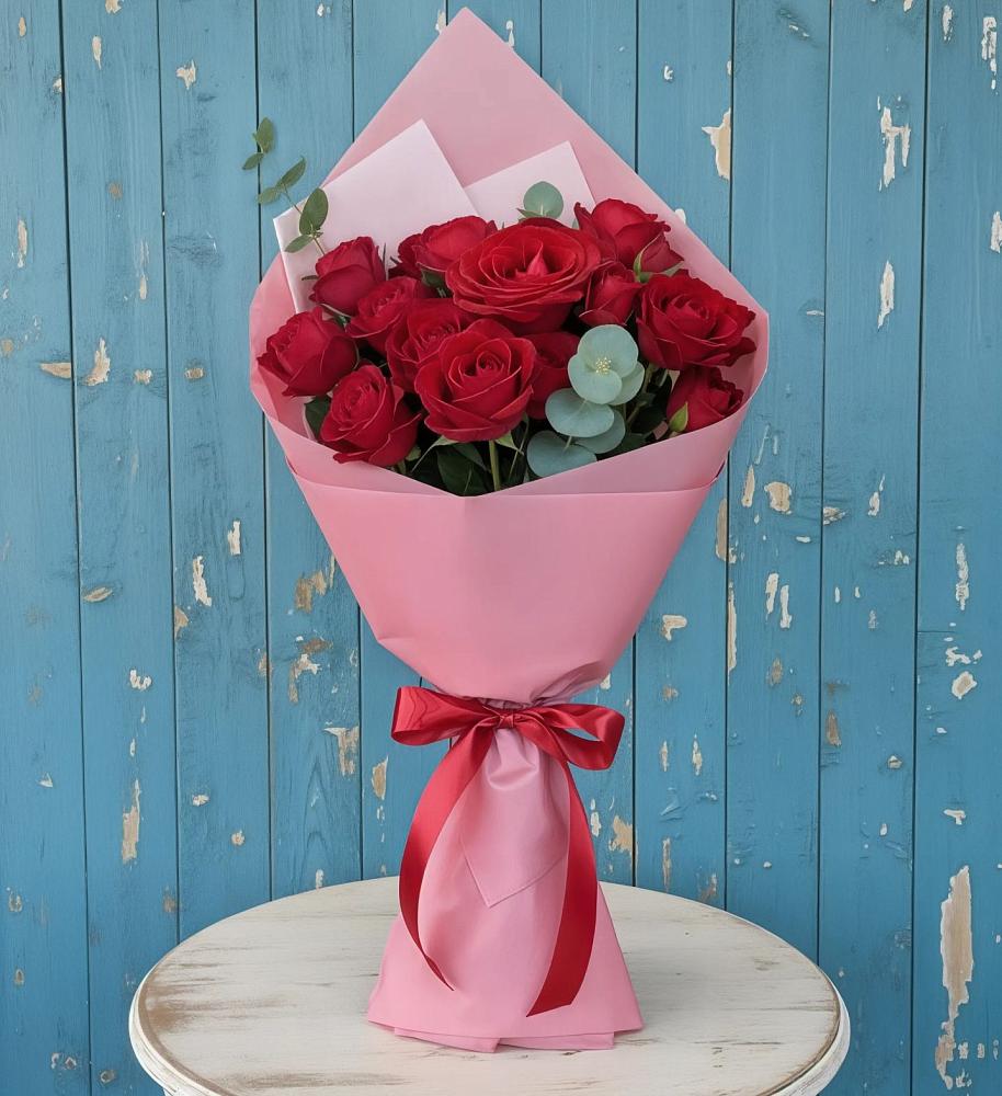 Букет цветов из: Розы в Поселке Учхоза Александрова