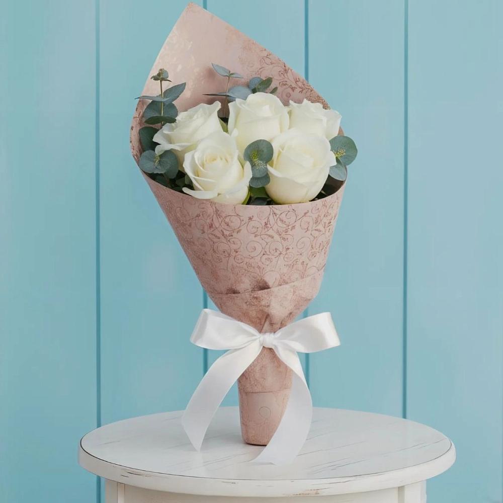 Букет цветов из: Розы в Поселке Учхоза Александрова