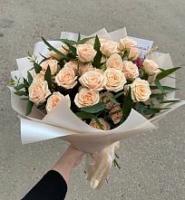 Букет Кремовые розы Латте в Поселке Учхоза Александрова