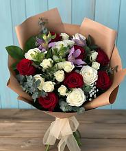 Букет цветов из:  Розы и Альстромерии в Поселке Учхоза Александрова