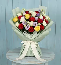 Букет цветов из:  Розы в Поселке Учхоза Александрова