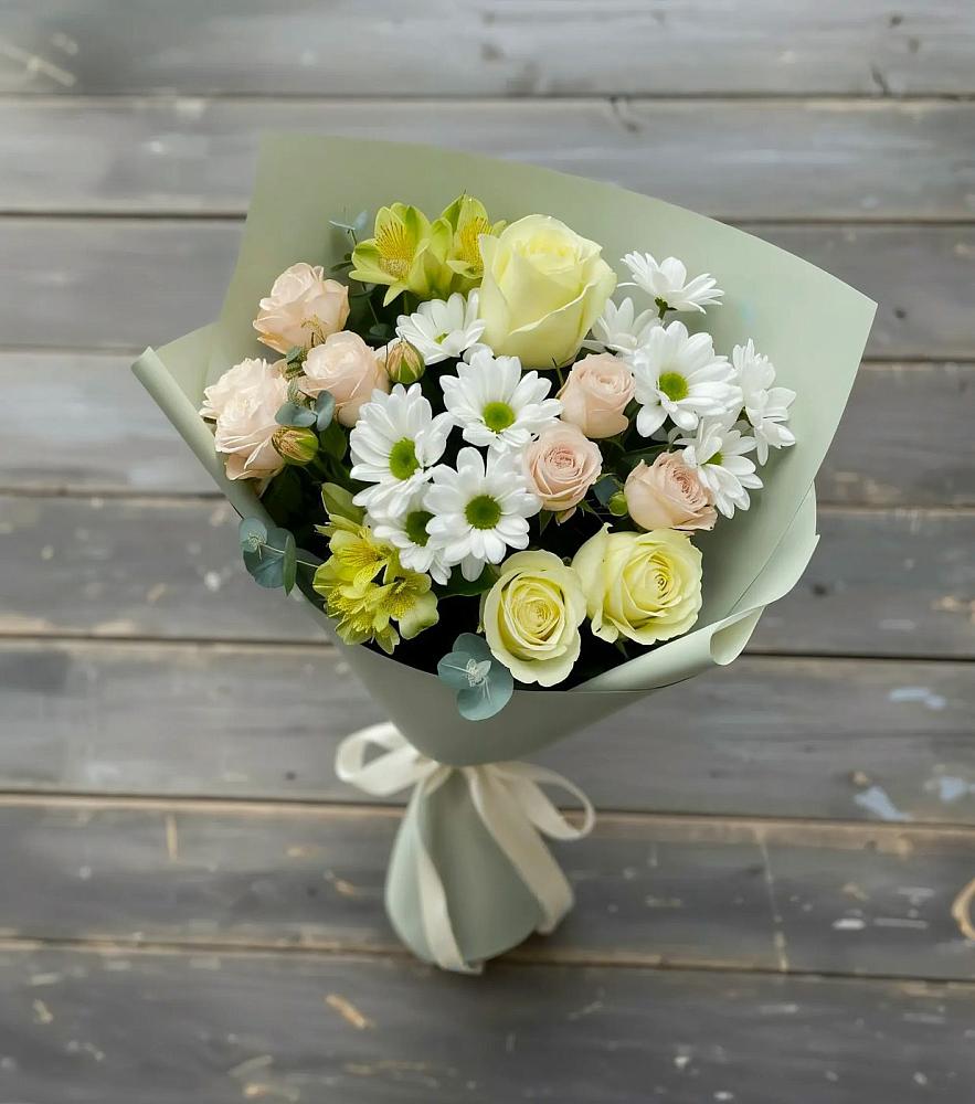 Букет цветов из: Альстромерии, Розы и Хризантемы в Поселке Учхоза Александрова