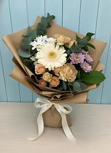 Букет цветов из:  Герберы и Хризантемы в Поселке Учхоза Александрова