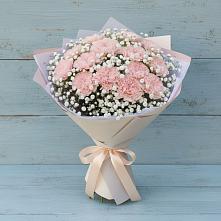 Букет цветов из:  Гвоздики в Поселке Учхоза Александрова
