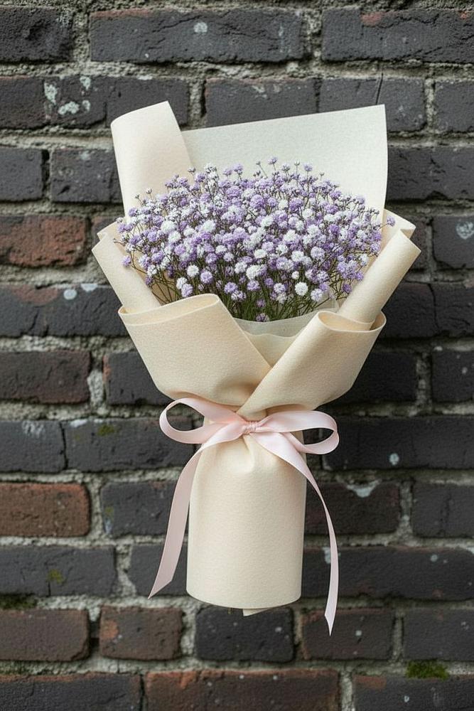 Букет цветов из: Гипсофила в Поселке Учхоза Александрова