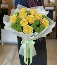 Букет цветов из:  Хризантемы и Розы в Поселке Учхоза Александрова