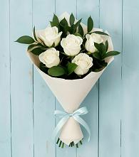 Букет цветов из:  Розы в Поселке Учхоза Александрова