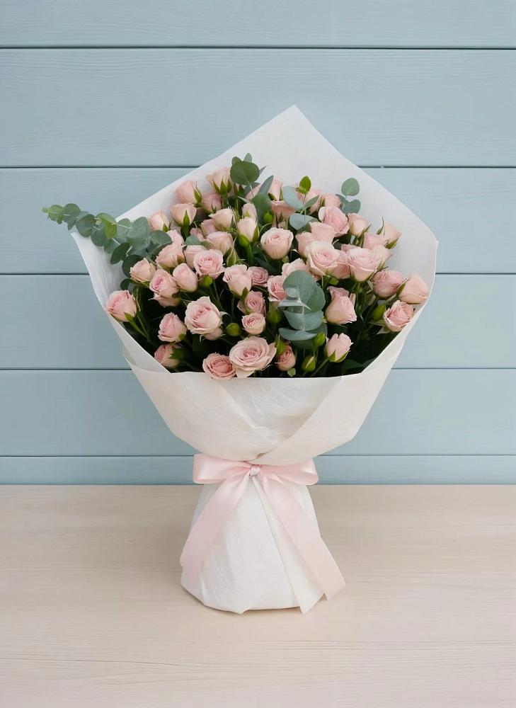 Букет цветов из: Розы в Поселке Учхоза Александрова