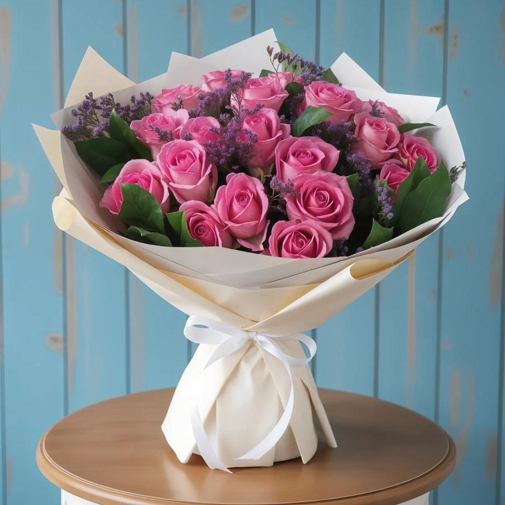 Букет цветов из: Розы в Поселке Учхоза Александрова