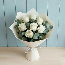Букет Белые розы в Эвкалипте в Поселке Учхоза Александрова