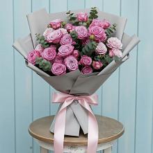 Букет цветов из:  Розы в Поселке Учхоза Александрова